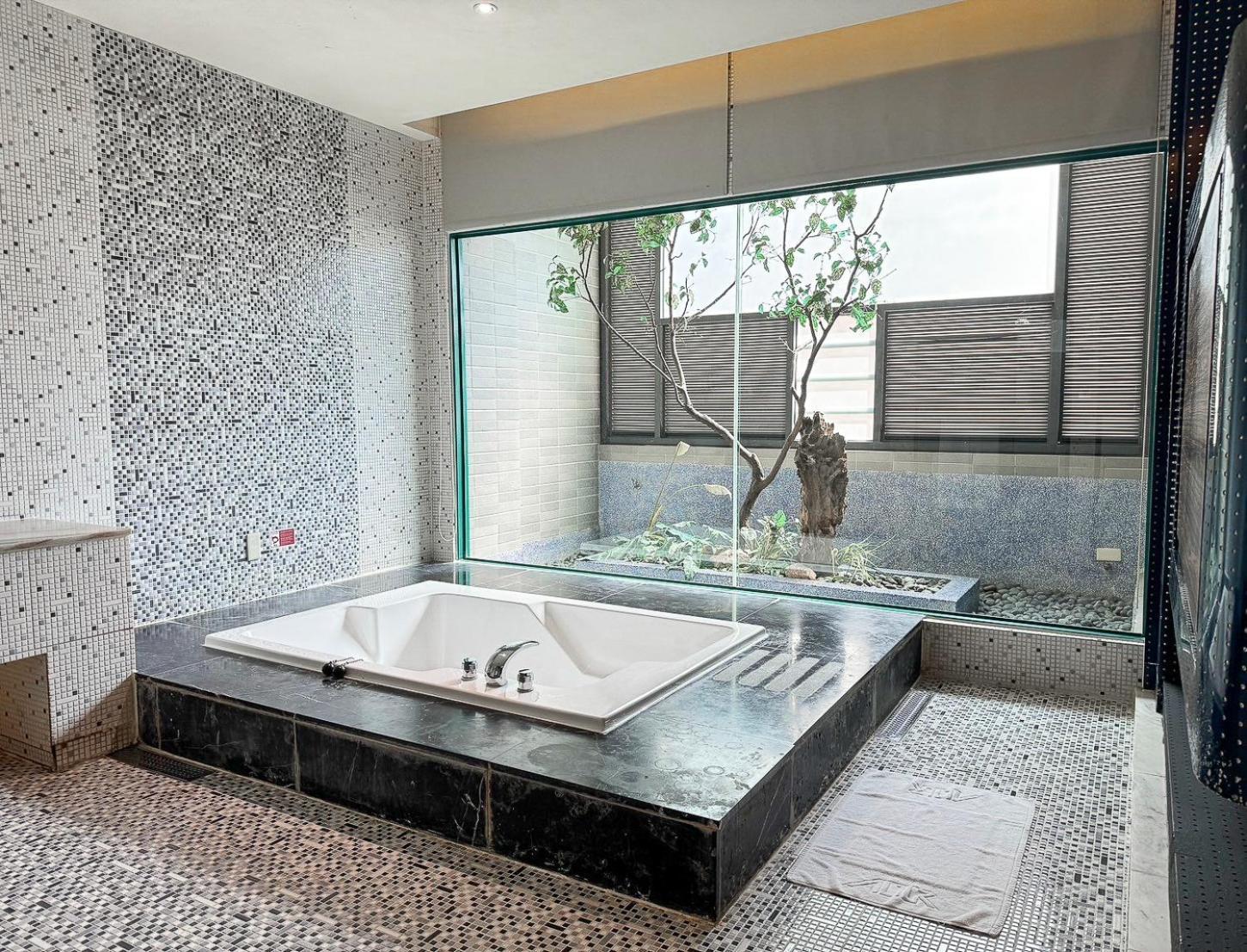 All-Ur Boutique Motel -Chia Yi Branch Chiayi Extérieur photo