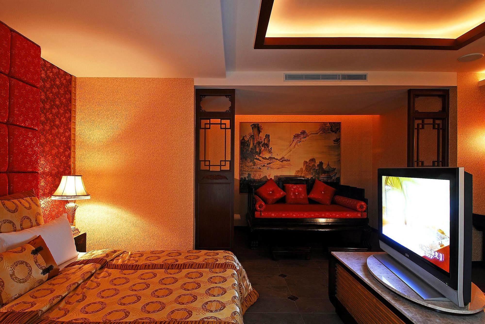 All-Ur Boutique Motel -Chia Yi Branch Chiayi Extérieur photo